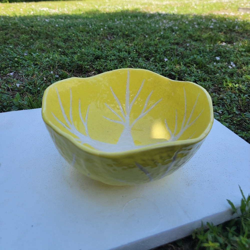 Vintage Yellow Cabbage Leaf Large Serving Bowl